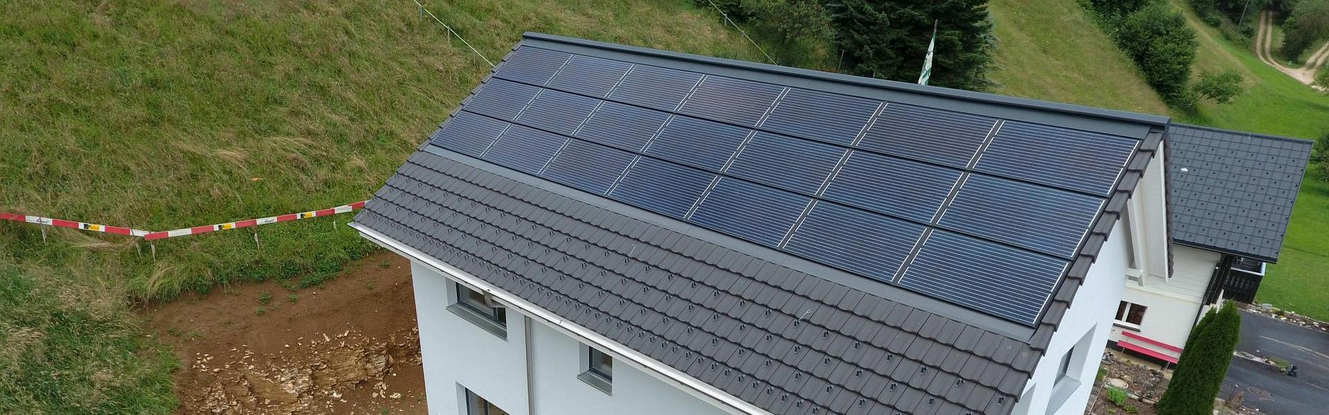 Photovoltaikanlage Indach Wölflinswil